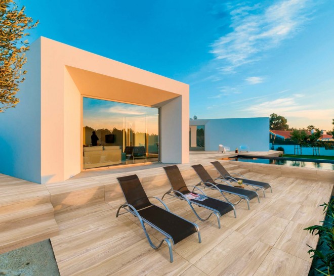 Junoon Beige Solid 2Cm 50X100